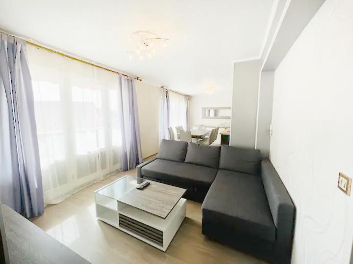 L'amicale : 80 M², 6 Prs, 3 Ch, Centre Dijon